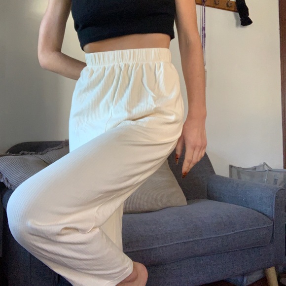 Cream Ribbed Lounge Pants - Picture 2 of 2